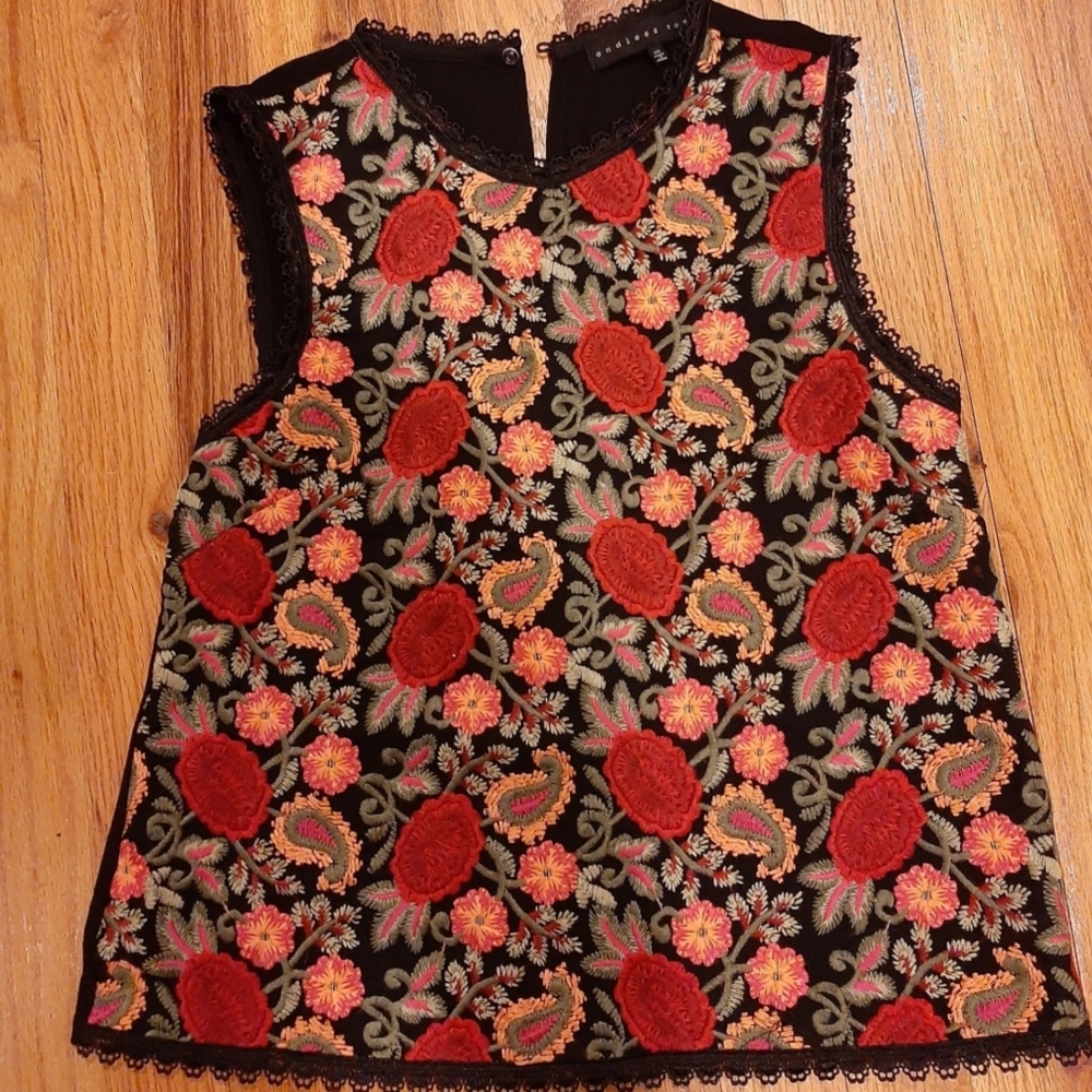 Endless Rose Flower Bouquet Tank Top